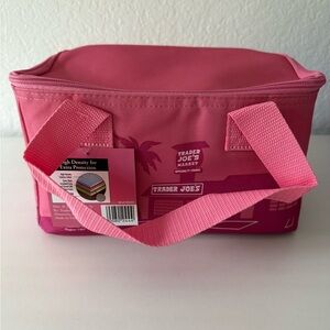 NW Trader Joe’s Mini Insulated Cooler Lunch tote in Pink.